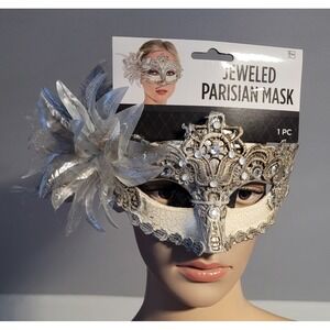 Adult Ladies Cream Jeweled Parisian Mask Masquerade